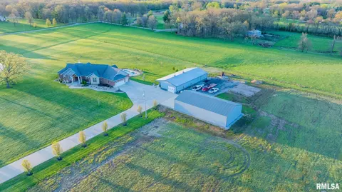 View/Area - 1611 E Baseline Rd, Centralia, IL 62801 photo 1 of 16