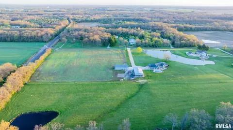 View/Area - 1611 E Baseline Rd, Centralia, IL 62801 photo 5 of 16