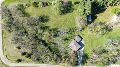 310 W Main St, Tallula, IL 62688 photo 38