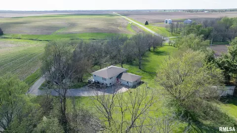 310 W Main St, Tallula, IL 62688 photo 31