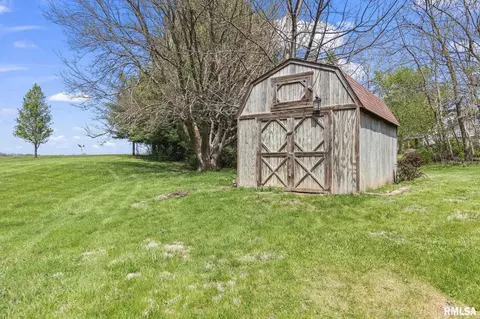 310 W Main St, Tallula, IL 62688 photo 35