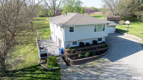 310 W Main St, Tallula, IL 62688 photo 41