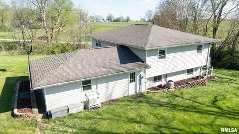 310 W Main St, Tallula, IL 62688 photo 40