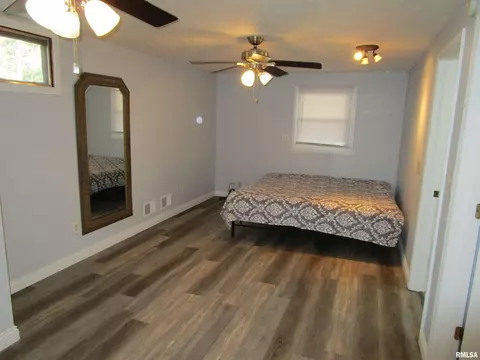 Bedroom - 55 Palomino Rd, Springfield, IL 62702 photo 1 of 15