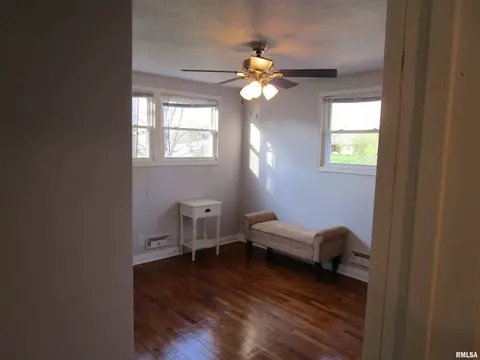 Bedroom - 55 Palomino Rd, Springfield, IL 62702 photo 12 of 15