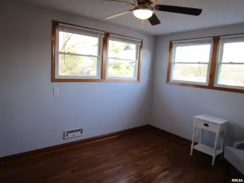 Bedroom - 55 Palomino Rd, Springfield, IL 62702 photo 7 of 15