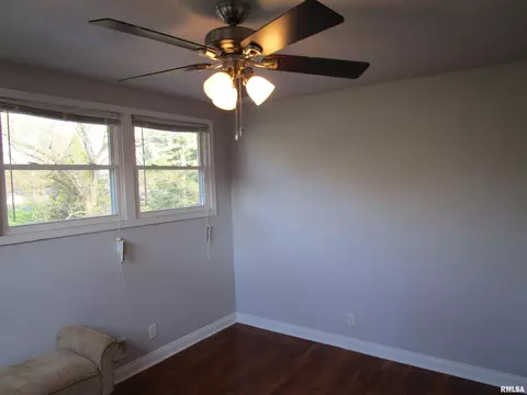 Bedroom - 55 Palomino Rd, Springfield, IL 62702 photo 14 of 15