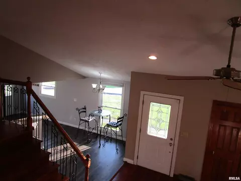 Entry Way - 55 Palomino Rd, Springfield, IL 62702 photo 7 of 9