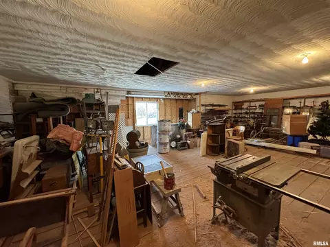 Other - 323 E Cortland St, Avon, IL 61415 photo 11 of 13