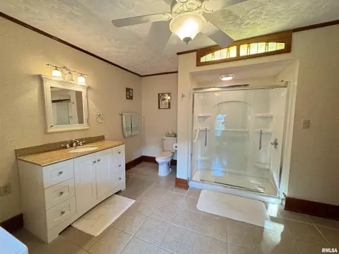 Bath - 323 E Cortland St, Avon, IL 61415 photo 2 of 3