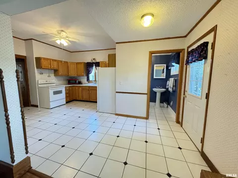 Other - 323 E Cortland St, Avon, IL 61415 photo 6 of 13