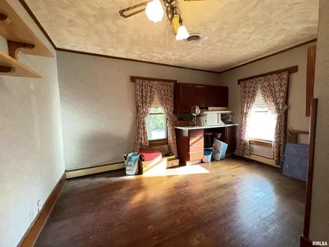 Bedroom - 323 E Cortland St, Avon, IL 61415 photo 7 of 8