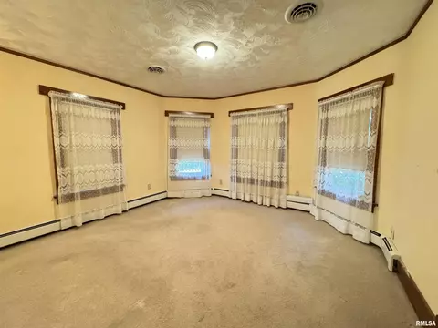 Bedroom - 323 E Cortland St, Avon, IL 61415 photo 1 of 8