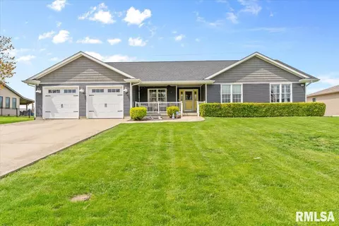 1071 Brittin Pl, Sherman, IL 62684