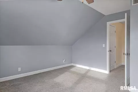 Bedroom - 4325 S 3rd St, Springfield, IL 62703 photo 9 of 10