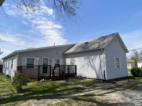 11 N Mechanic St, Winchester, IL 62694