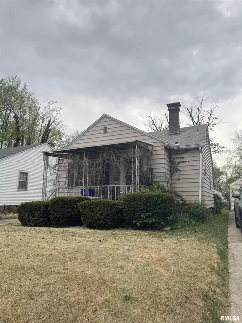 2329 S 8th St, Springfield, IL 62703 photo 9