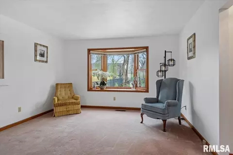 505 Tecumseh Trl, Springfield, IL 62711 photo 7