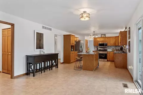 505 Tecumseh Trl, Springfield, IL 62711 photo 13