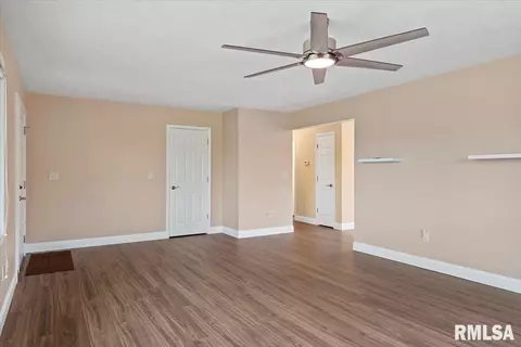 Living - 209 E Menard St, Riverton, IL 62561 photo 3 of 3
