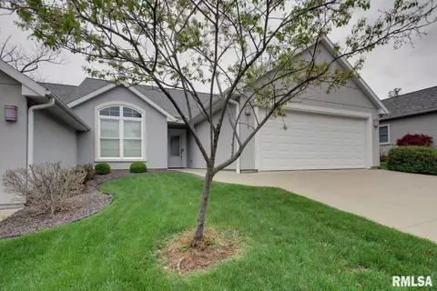 515 Gardendale Dr, Quincy, IL 62301