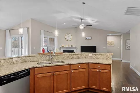 3510 Yorkshire Ct, Springfield, IL 62704 photo 17
