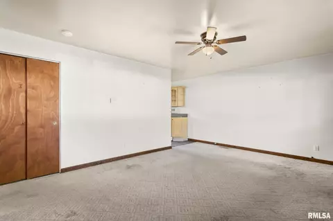 1807 Lee St, Springfield, IL 62703 photo 11