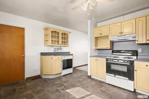 1807 Lee St, Springfield, IL 62703 photo 7