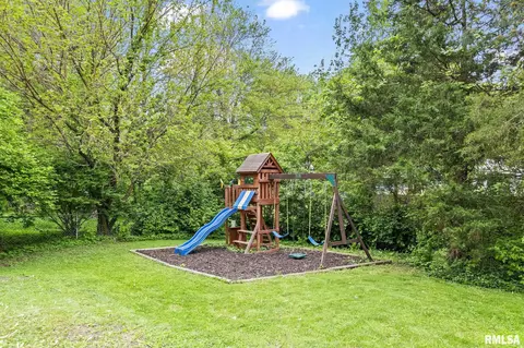 2340 Bates Ave, Springfield, IL 62704 photo 46