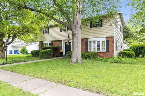 2340 Bates Ave, Springfield, IL 62704 photo 3