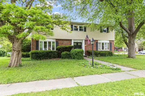 2340 Bates Ave, Springfield, IL 62704 photo 2