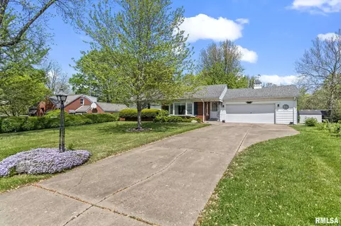 1801 Reed Ave, Springfield, IL 62704 photo 2