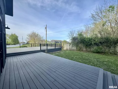 Exterior - 27 Hamlin Heights Dr, Hannibal, MO 63401 photo 6 of 6