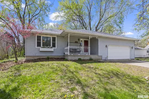 240 Buckhorn Dr, Springfield, IL 62707