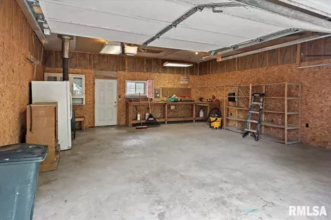 1615 S Douglas Ave, Springfield, IL 62704 photo 30