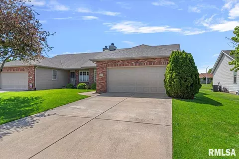 1901 Plover Rd, Springfield, IL 62711 photo 2