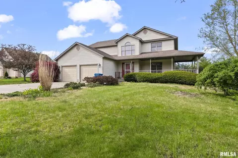 8687 Hilltop Ct, Dawson, IL 62520