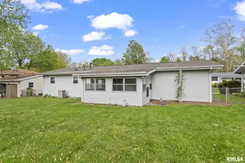 Exterior - 42 Coachlight Ct, Springfield, IL 62703 photo 7 of 7