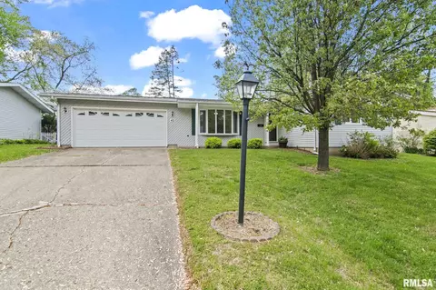 Other - 42 Coachlight Ct, Springfield, IL 62703 photo 2 of 11