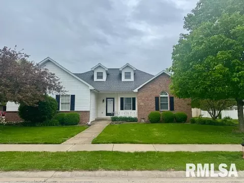 4436 Venetian Dr, Springfield, IL 62703