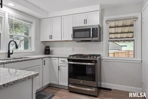 2141 S State St, Springfield, IL 62704 photo 10