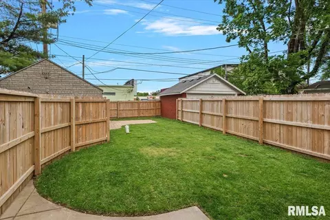 2141 S State St, Springfield, IL 62704 photo 33