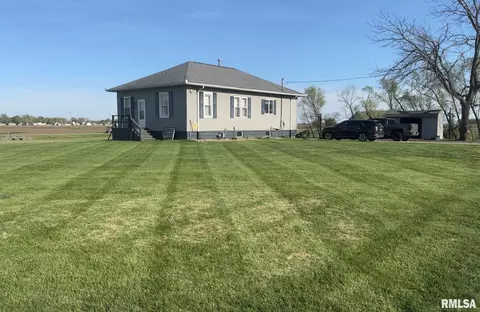 201 Miss Debra Ave, Kincaid, IL 62540