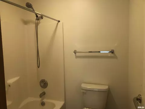 6516 Hayley Ct, Springfield, IL 62712 photo 13