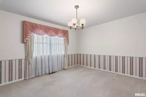 Other - 817 Kenyon Dr, Springfield, IL 62704 photo 5 of 7