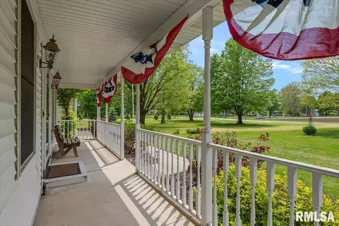 Exterior - 3300 Winch Rd, Springfield, IL 62707 photo 5 of 24
