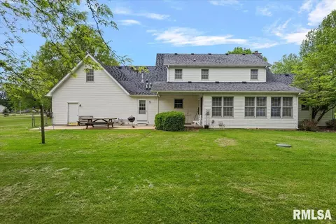 Exterior - 3300 Winch Rd, Springfield, IL 62707 photo 9 of 24