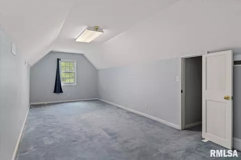 Bedroom - 3300 Winch Rd, Springfield, IL 62707 photo 11 of 12
