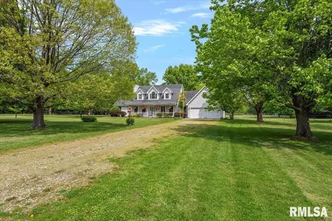 Exterior - 3300 Winch Rd, Springfield, IL 62707 photo 4 of 24