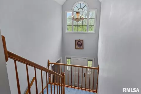 Entry Way - 3300 Winch Rd, Springfield, IL 62707 photo 11 of 12